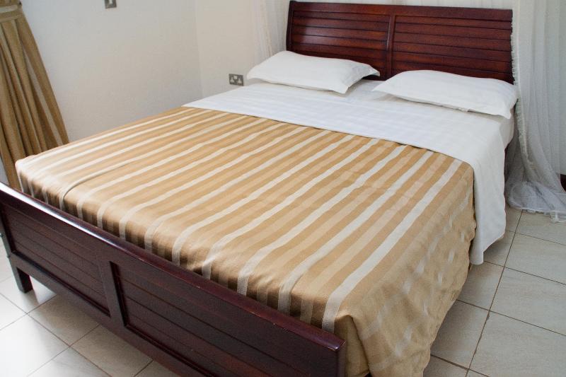 Sheron Kampala Zewnętrze zdjęcie